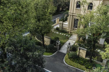 XIAN JU VILLA Отели рядом с достопримечательностью «Xi'an University of Science and Technology Lintong Campus»