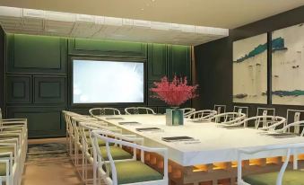 Boyin Yunshe Art Hotel (Guangzhou South Railway Station Luoxi Subway Station Branch)