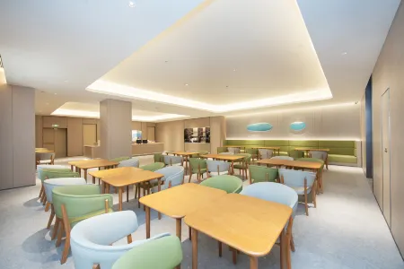 JI Hotel (Jiashan) Отели рядом с достопримечательностью «Jiashan Museum»