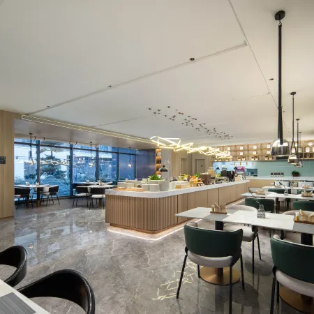 Atour Hotel Linqu Wanda Plaza Xinglong Road Weifang