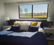 Copper Creek Retreat - Sleep Next Door to the Lions
