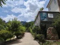 Yueyuan Guesthouse - parkir