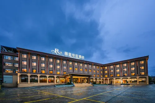 GRAND REZEN