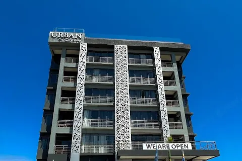 어반 바이 시티블루 호텔, 다르에스살람