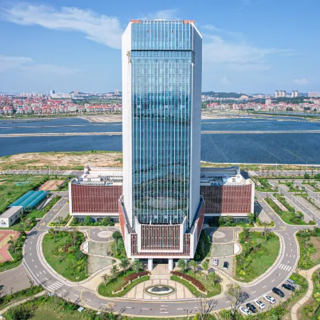 Putian Yifa Seascape Grand Hotel