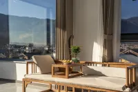 Yulong Xingcheng Pavilion Homestay (Baisha Old Town)