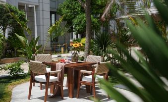 Nantingyi Hotel (Haigeng Dam Branch), Dianchi Lake National Tourist Resort, Kunming, Yunnan, China