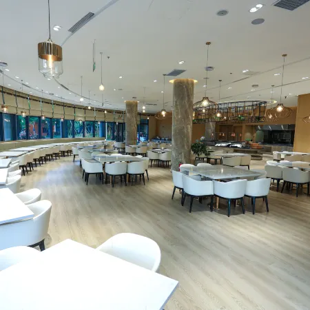YueJi HuaYuan Hotel