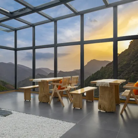 Mount Wutai Mingyue Shengting B&B