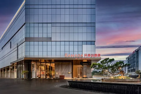 Ramada by Wyndham Foshan Danzao