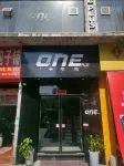 Jishou 1+ E-Sports Hotel (Qianzhou Ancient City) 상시 투지아 먀오족 자치주 도서관 주변 호텔