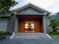 Xianghualing Chinese Inn Hotéis em Condado de Changyang Tujia
