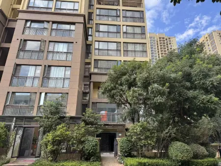 Kunming 105 Hostel (South Station University Town)