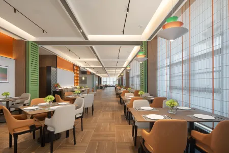 Hampton by Hilton Aksu