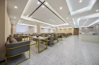 Maxx Royal Hotel (Shigatse Government - Affairs Center Branch)