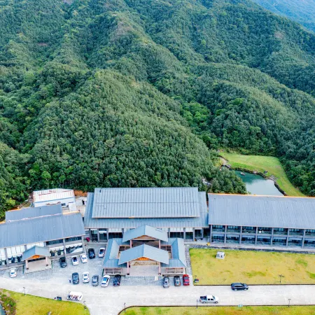 Ehuang Hotel