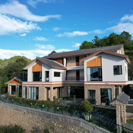 Lanhua Residence