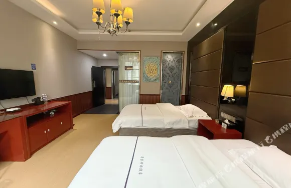 開陽藍夢酒店（雲開廣場開陽車站店）