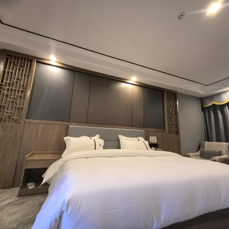WEI XI QIAN XI HOTEL