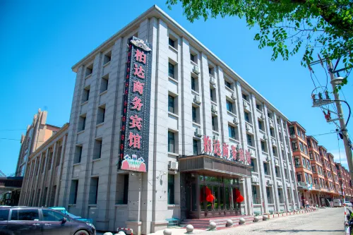 鐵力柏達商務賓館