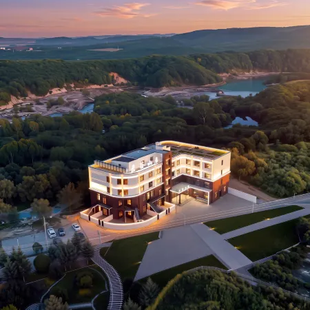 Yungu Mountain Residence Resort Hotel (Lake Jingpo)