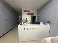 Jinghui Themed Movie Homestay (Hubei Engineering College) - balcony
