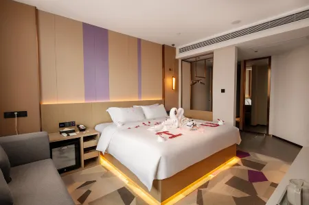 Lavande Hotel (Changsha Songya Lake Wanjiali North Branch) Отели рядом с достопримечательностью «Hunan Engineering Polytechnic»