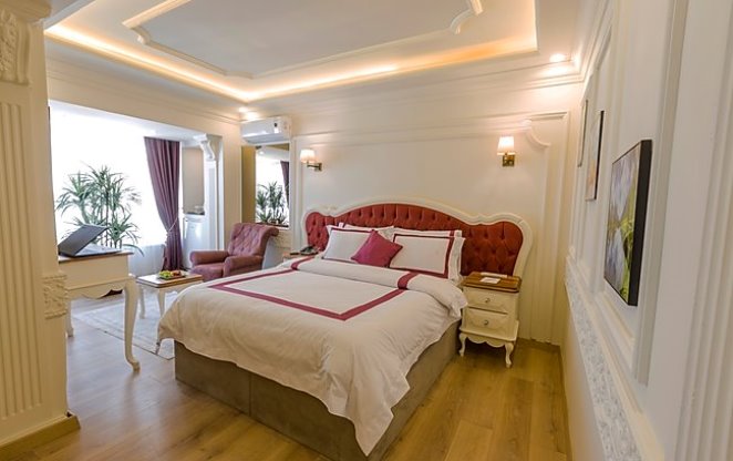 Andalouse Elegante Suite Hotel