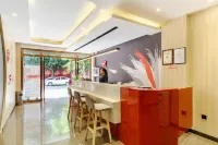 Shankee Chain Hotel (Suining Central Hospital Central Business District Pedestrian Street)