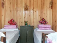 Red Beach Yuanjia Farmhouse - parkir