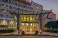 Cixi SANBI Huayuan Hotel (School of science and technology, Ningbo University)