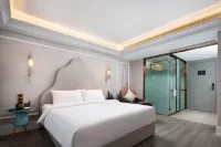 Dyson LeGe Hotel (Lianyungang Suning Plaza)