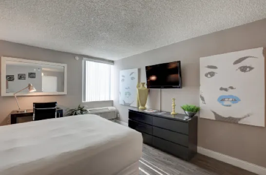 Oasis at Gold Spike - Adults Only