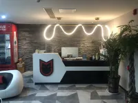Xinyang Youmei E-sports Hotel - Esports