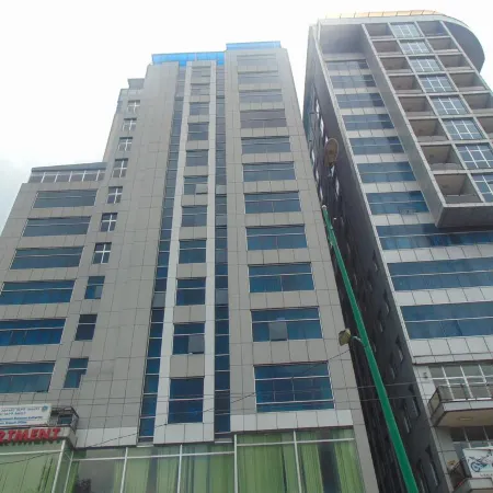 Dabi Hotel & Apartments Отели рядом с достопримечательностью «Пьяцца»