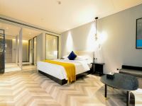 杭州未来科技城雷迪森世嘉酒店 - 轻奢艺术大床房