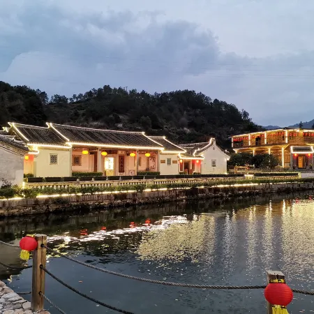 Waipojia Renshouzhuang Weilongwu Hostel