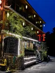 zhaoxing He Zhai Mountain with May Flower Boutique Station