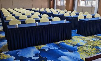 Xinhua International Holiday Hotel