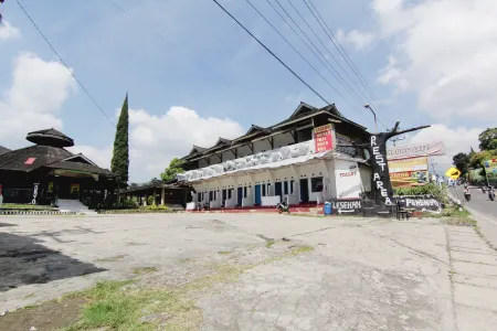 Villa Penginapan Purnama