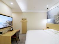 Zsmart智尚酒店(上海徐汇肿瘤医院店) - 精选大床房