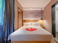 广州染织酒店 - 标准大床房