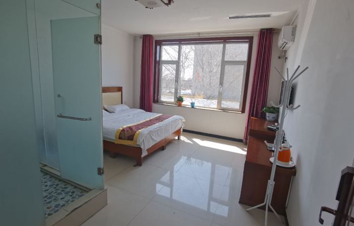 Dingxing Ronggu Hotel