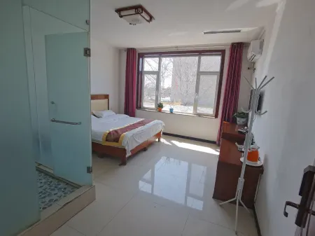 Dingxing Ronggu Hotel