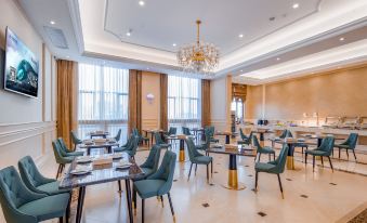 Vienna Hotels(Kunming Yiliang Xingyue Building)