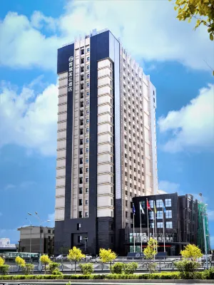 QING CHENG LOTUS HOTEL