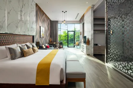 The Gems Mining Pool Villas Pattaya