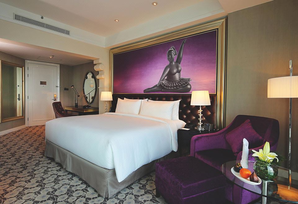 5. 호텔 시푸트라 ..