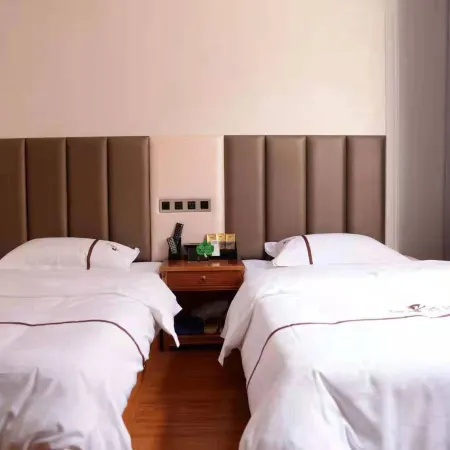 Shiping Longpeng Town Jiayuan Homestay