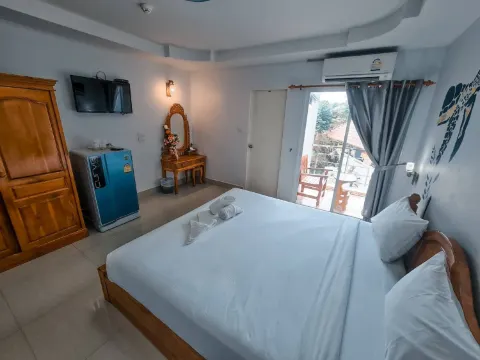 ห้องซูพีเรียร์ เตียงใหญ่ 1 เตียง